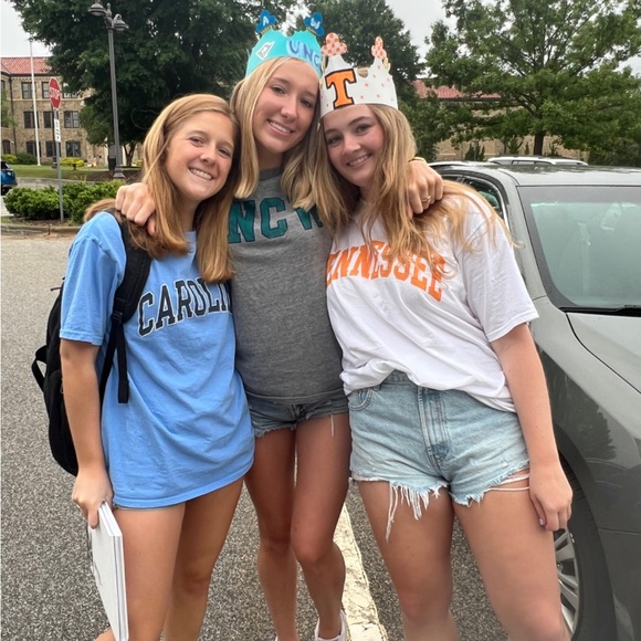 Meet your Posher, Sarah - Picture 7 of 8